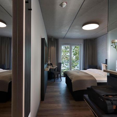 Hotel Zeitgeist Warburg Bagian luar foto