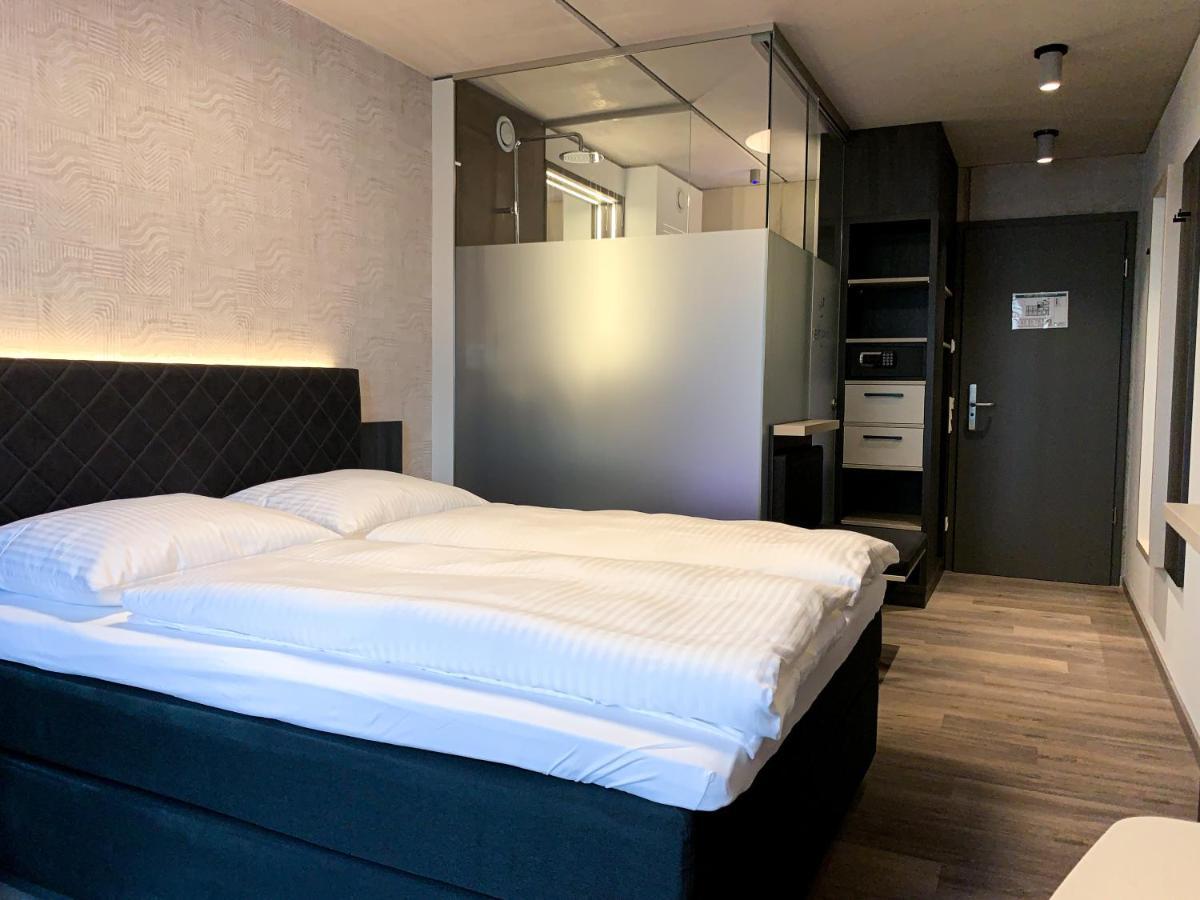 Hotel Zeitgeist Warburg Bagian luar foto