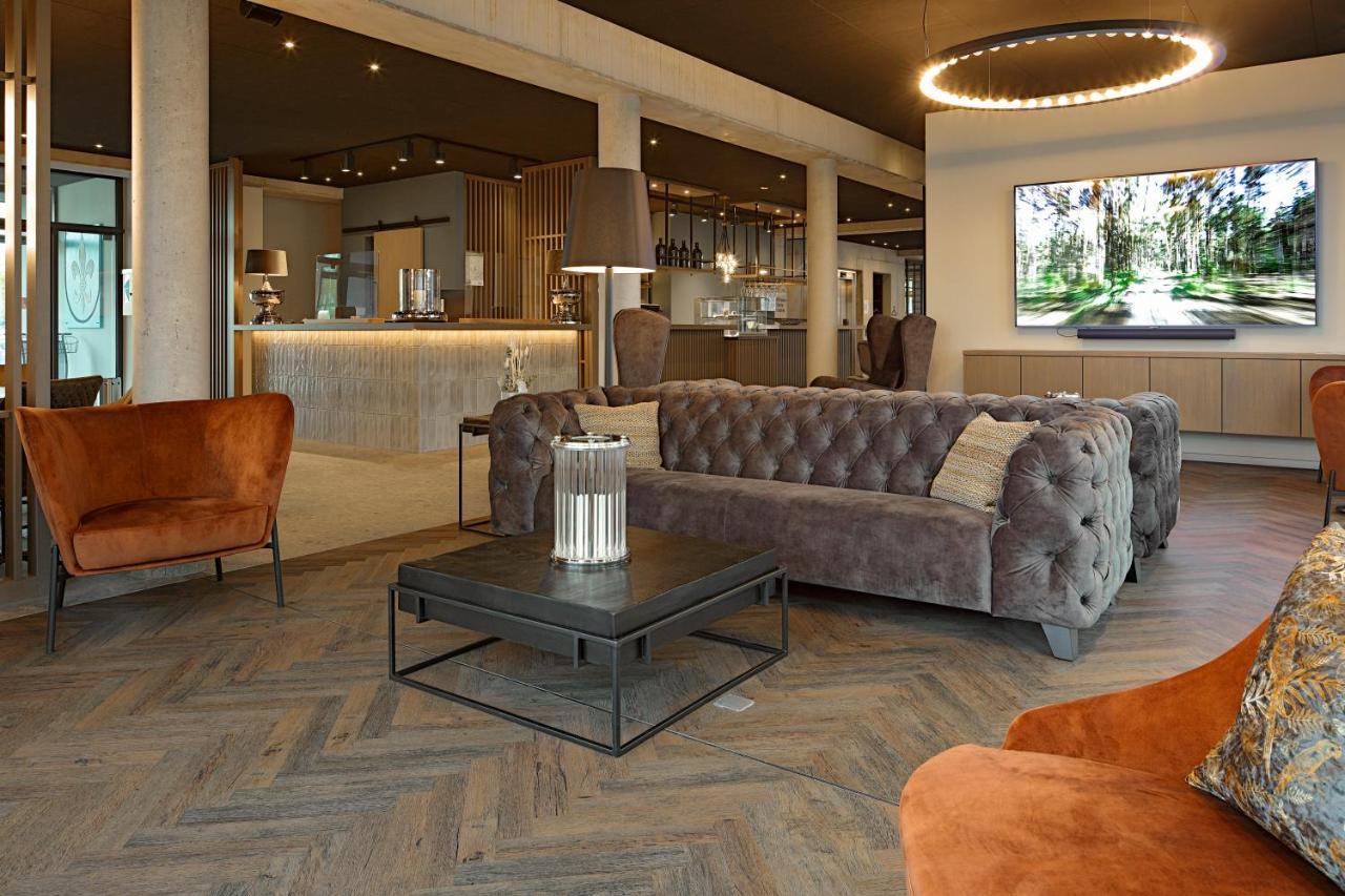 Hotel Zeitgeist Warburg Bagian luar foto