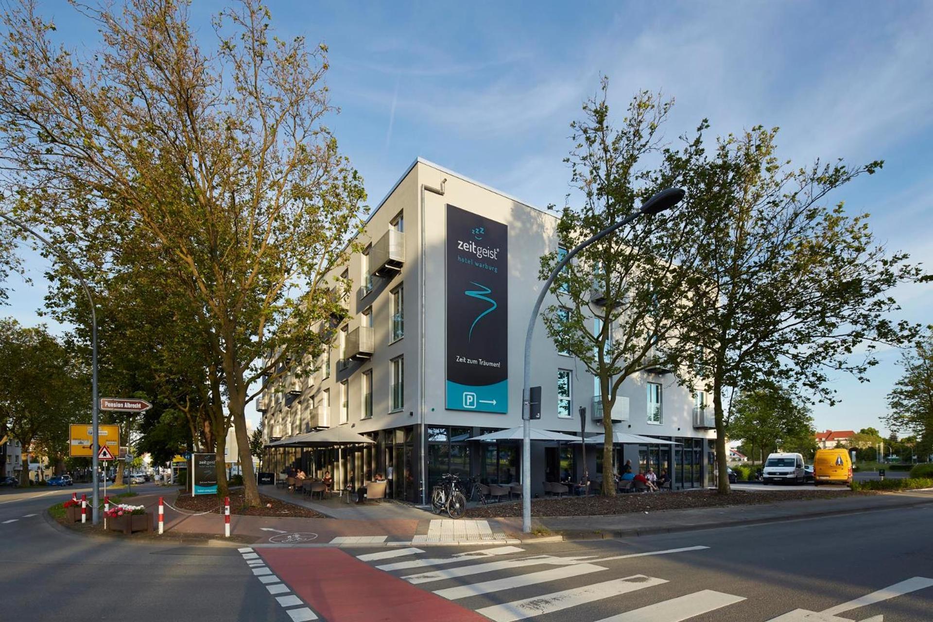 Hotel Zeitgeist Warburg Bagian luar foto